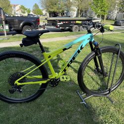 Trek Supercaliber 9.7
