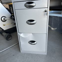 3 Drawer File Cabinet