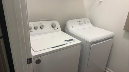 Washer and dryer set