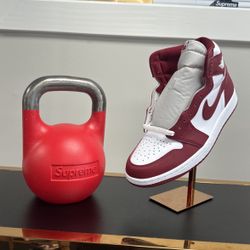 Air Jordan Retro 1 OG Mens Size 9