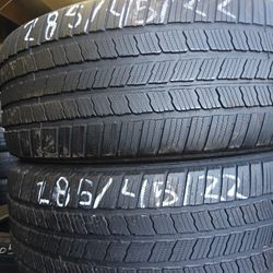 Pair Of 285/35/R22 With 70% Of Tread Or Life Michelin Defender LTX M/S Hablamos Español 