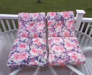 4 Large Vibrant Heavy Duty Outdoor Waterproof Chair Cushions