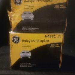 Lot of #2 NOS H4651 GE Halogen Sealed Beam Headlight 12V 4652 4x6" H4651