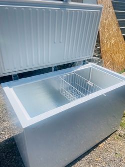14 ft.³ chest freezer delivery available