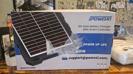 Solar battery charger with smart controller