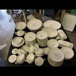  China Set Kaysons Fine China