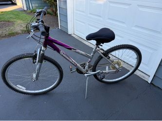 Diamondback women’s bicycle small size