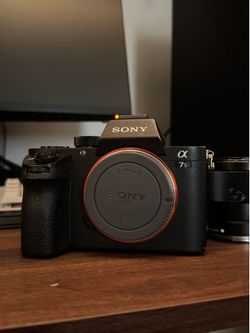 Sony A7sii camera