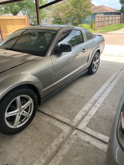 2008 Ford Mustang