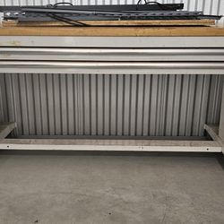 Husky 52 in. W x 24 in.