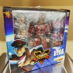 Storm Collectibles Vega Bison
