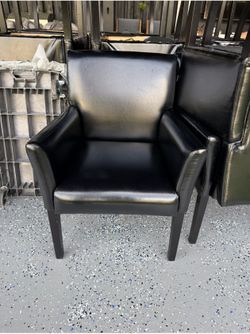 Office chairs for sale 30 available