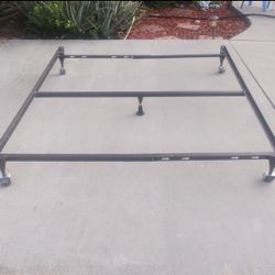 Queen Size Bed Frame Scratch Free Legs Center Beam for Extra Support 