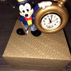 Vintage Seiko Disney Mickey Mouse Table Clock