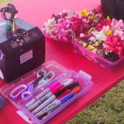 Facepaint Makeup, Balloons For Twisting, Accessories 