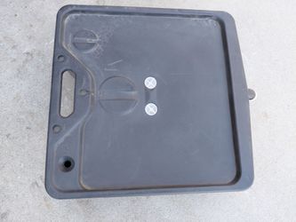 Oil drain pan 23 quarts capacity