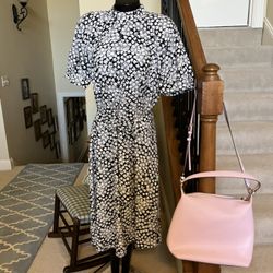 2437-RTT Ann Taylor Dress NWT Black/White Floral Stretch Career Church Washable