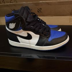 Air Jordan 1 Royal blue size 8