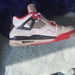 Jordan 4 Fire Red