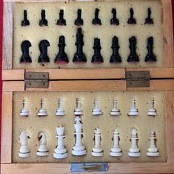 Chess Set Mini 9x8”