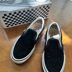 Kid’s Classic Slip-On Vans - size 4