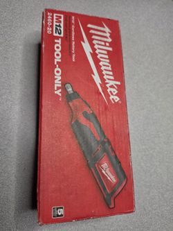 Milwaukee m12 rotary tool