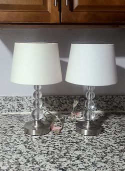Pair of table lamps
