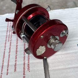 Ambassador 5000B Red Reel New Fishing 
