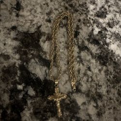 10K GOLD ROPE CHAIN 14K GOLD CROSS PENDANT