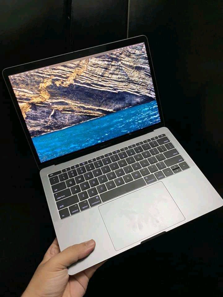 Macbook Pro 