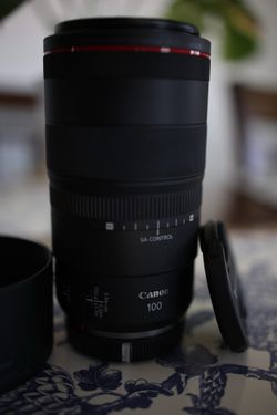 Canon RF 100mm f2.8 Macro
