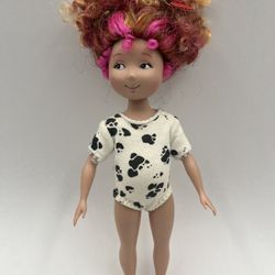 Madame Alexander Fancy Nancy Doll. Height : 9 Inch.