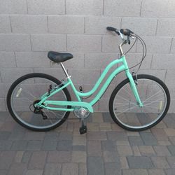 7 Speed Huffy Parkside Hybrid Cruiser. (See Description)
