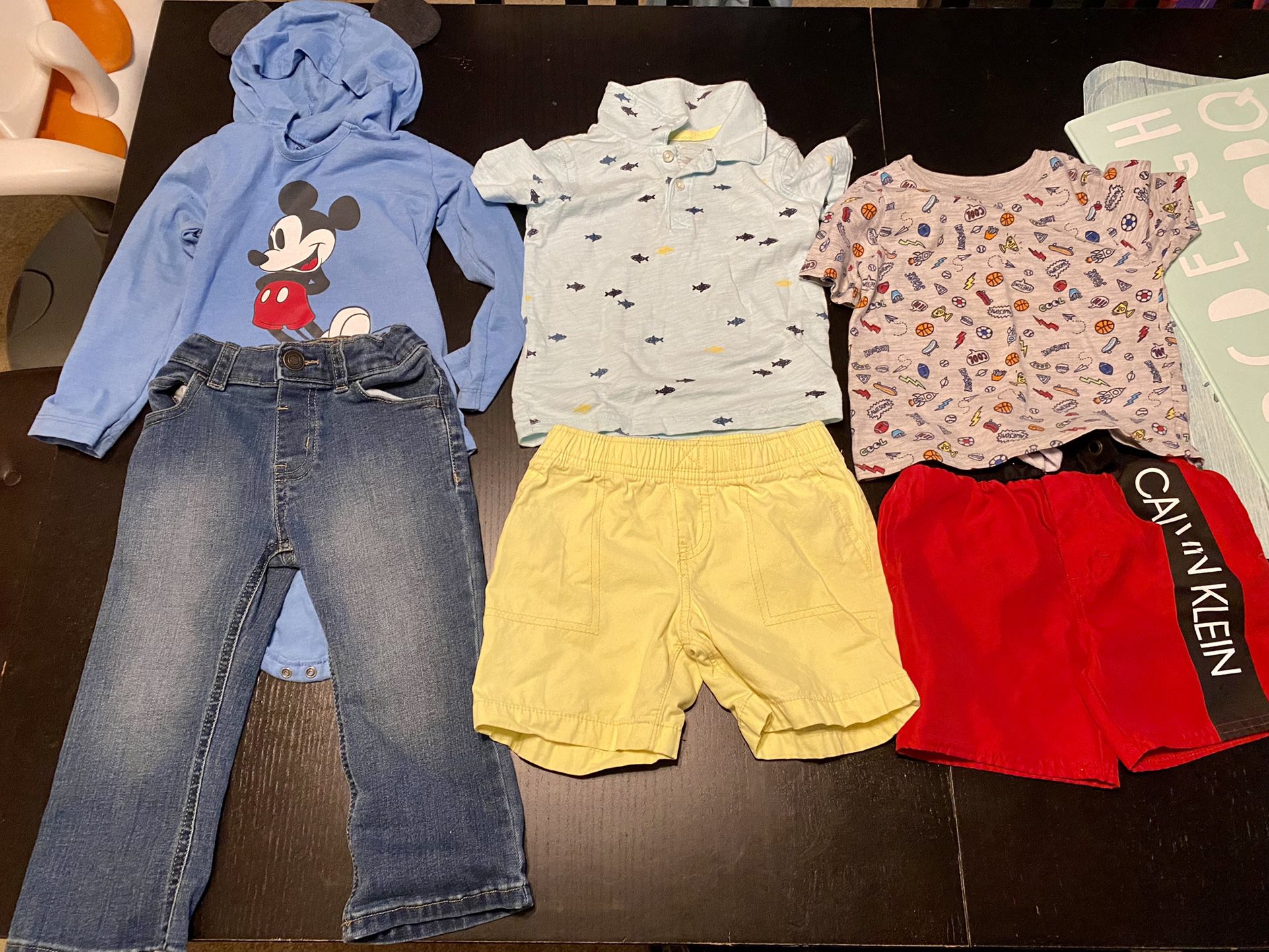 2T boy clothes , Jackets 12 Months — Ropa Para Niño 2 años, Chamarras 1 Año  for Sale in Renton, WA - OfferUp