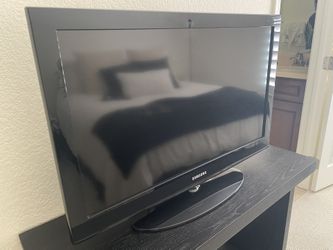 Samsung 32” TV