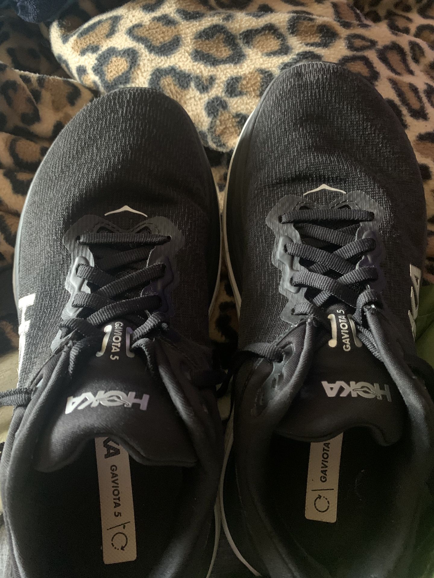 HOKA GAVIOTA 5 8.5B Great Condition 