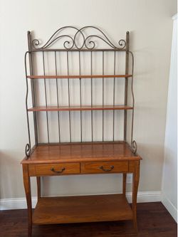 Bakers rack