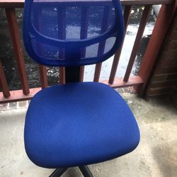 Very Good Condition Office Chair 