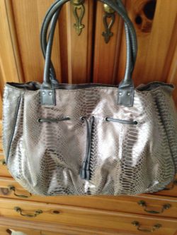 Women's Reb'l Fleur by Rihanna Handbag beautiful condition