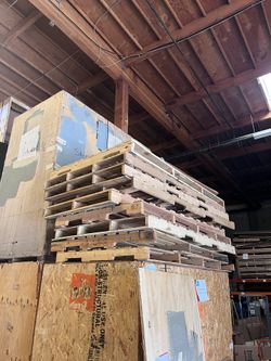 Free pallets