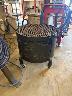 Heavy Duty Steel Fire Pit with Grill Grate