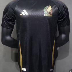 Soccer jersey Mexico  black jersey long sleeve 2025 🇲🇽 player version  and fan version Mexico de oro adults playera Negra fan version versión small 