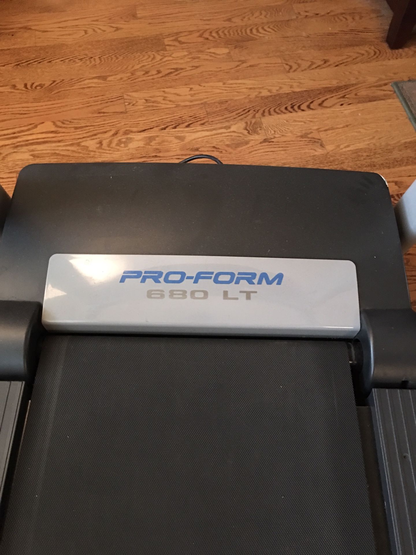 Treadmill Proform 680 LT for Sale in Peoria, AZ OfferUp