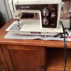 Vintage Sears Machine 