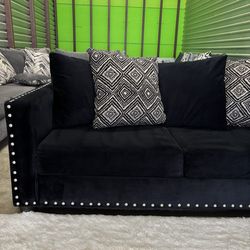 Black 2pc Sofa Couch Set (DELIVERY AVAILABLE)