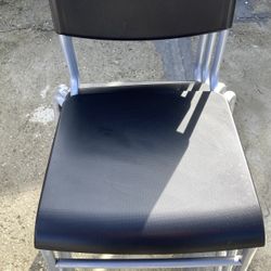3 Bar Stool Chairs