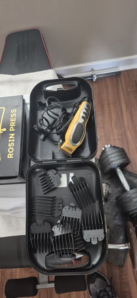 Hair Clippers And Attachments 