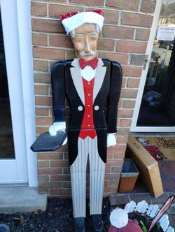 70" Antique wood Butler figure statue (1994)
Antique vintage wood Butler statue. Stands alone. Great shape. Normal wear. 70" tall. Located in Montgome