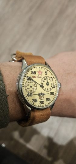 Wristwatch Molnija Regulator Молния Регулятор Watch – USSR Air Force IL-4, Handmade Leather Strap
