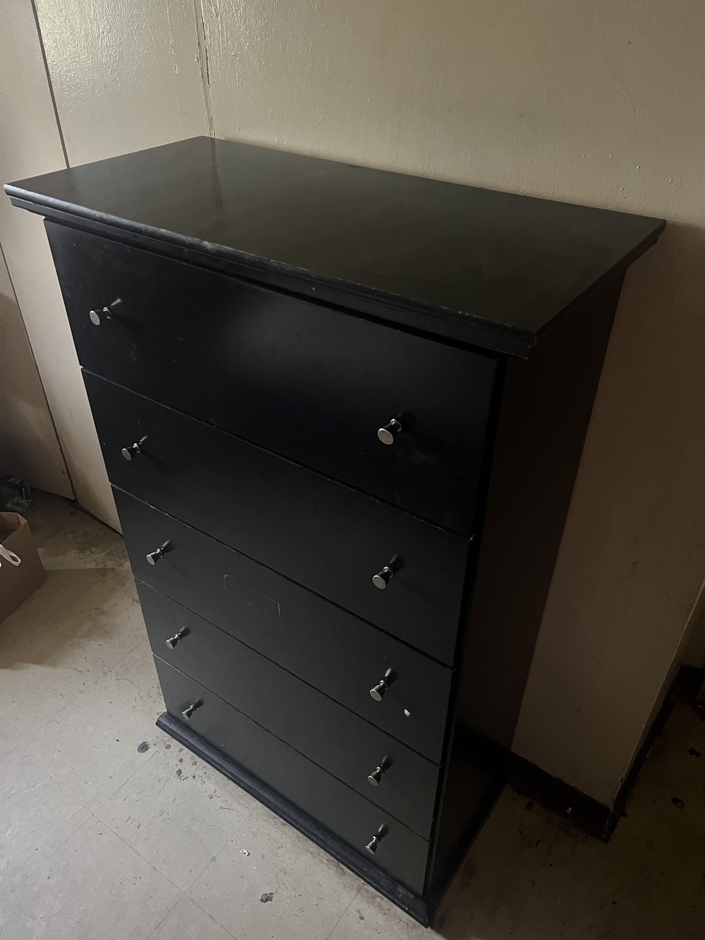 Dresser